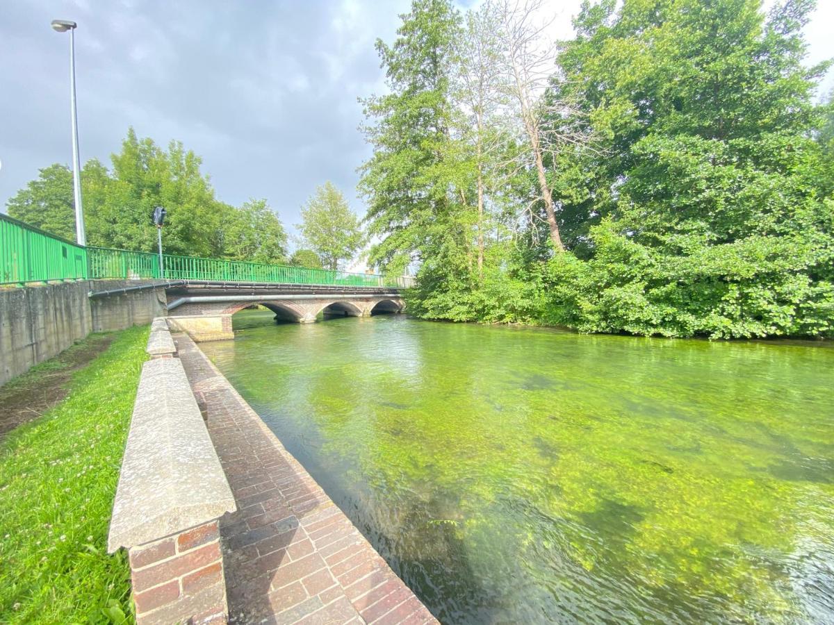 Maison Chaleureuse Avec Un Grand Jardin La Bonneville Exterior foto